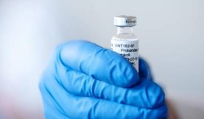 Pfizer рассмотрит возможность регистрации своей вакцины от коронавируса в России - newizv.ru - Россия - Германия