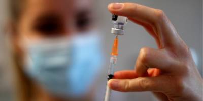 Eric Gaillard - Головная боль и слабость. Израиль рассказал о побочных эффектах вакцины Pfizer - nv.ua - Израиль