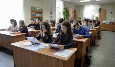 Тюменские студенты негодуют из-за смешанного формата обучения - nashgorod.ru - Тюмень - Тобольск