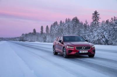 Volvo в 2020 году снизила продажи в России на 9% - autostat.ru - Россия