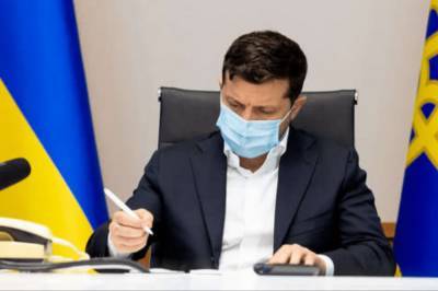 Зеленский снял возрастные ограничения для госслужащих - newsone.ua - Украина
