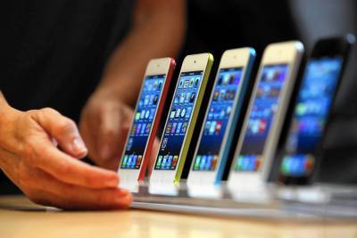 Поставки смартфонов в мире по итогам 2020 года серьезно снизились - newsland.com