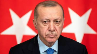 Фахреттин Коджа - Реджеп Эрдоган - Омер Челик - В Турции заявили, что Эрдоган вскоре привьётся от коронавируса - russian.rt.com - Турция