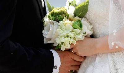 Есть ли ограничения на проведение свадеб в 2021 году в России из-за пандемии коронавируса - yur-gazeta.ru - Россия