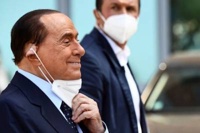 Сильвио Берлускони - Попавший в больницу Берлускони рассказал о своем самочувствии - aif.ru - Италия - Монако