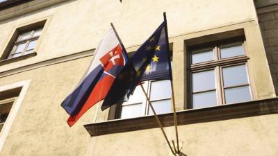 В Словакии ввели штраф в 10 тысяч евро за нарушение очередности вакцинации - mir24.tv - Словакия - Чехия