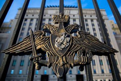 Шойгу распорядился о вакцинации от коронавируса членов семей военнослужащих - eadaily.com - Россия