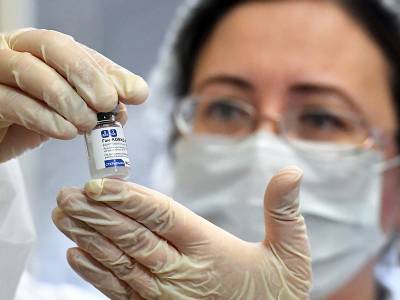 Анна Попова - Попова назвала сроки регистрации третьей вакцины от COVID-19 - tvc.ru - Россия