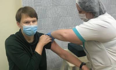Михаил Охлопков - В Карелию поступила еще одна партия вакцины от коронавируса - gubdaily.ru - республика Карелия