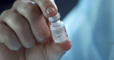 Pfizer сокращает поставки вакцины против COVID-19 в Европу - tsn.ua - Сша - Норвегия