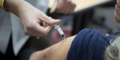 45-летних пригласят вакцинироваться на следующей неделе - detaly.co.il - Израиль