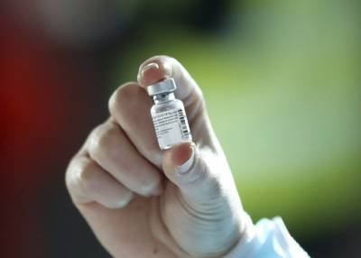 Катарина Де-Кат - ВОЗ следит за информацией о смерти 23 человек в Норвегии после вакцинации от коронавируса - m24.ru - Норвегия