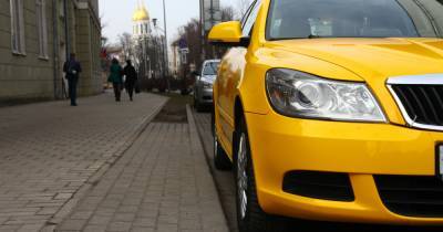 В России поездки на такси подорожали на 50-70% к концу года - klops.ru - Россия - Санкт-Петербург - Москва - Воронеж - Ярославль - Уфа - Самара