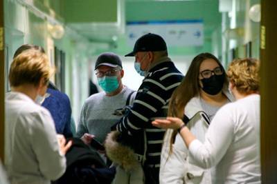 Анна Попова - Попова заявила о возможности привить от коронавируса 60 процентов россиян за год - lenta.ru - Россия