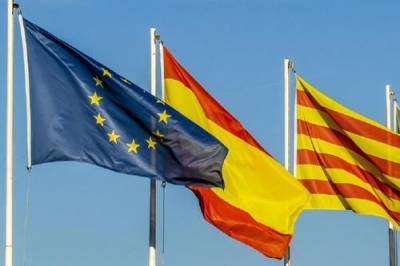 Власти Каталонии приняли решение о переносе парламентских выборов - argumenti.ru - Испания