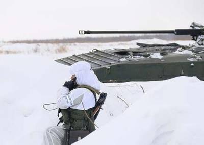 Мотострелковое соединение в Бурятии проводит маневры в условиях суровой зимы - argumenti.ru - республика Бурятия