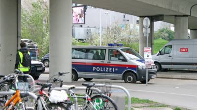 В Вене прошла многотысячная акция против карантина - mir24.tv - Вена - Австрия