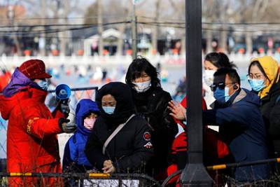 Сюй Цзяньг - В Китае смоделировали варианты развития пандемии COVID-19 - lenta.ru - Китай