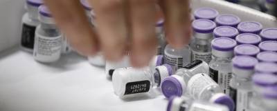 У 13 привитых вакциной Pfizer развился лицевой паралич - runews24.ru - Израиль - Jerusalem