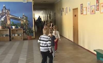 Кабмин назвал сроки, когда дети снова смогут продолжить учебу в школах - ukrainianwall.com - Украина