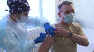 18 января в Российской Федерации начинается массовая вакцинация от COVID-19 - vesti.ru - Россия
