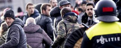 На несанкционированной акции в Амстердаме задержали 115 протестующих - runews24.ru - Амстердам