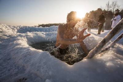 Астраханцам дали рекомендации при купании в Крещение - astrakhanfm.ru