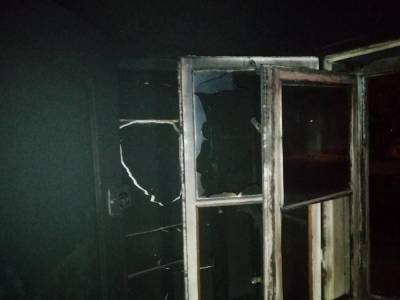 В Запорожье ночью сгорел жилой дом, – фото - inform.zp.ua - Запорожье