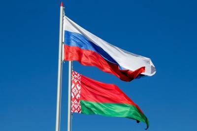 Александр Лукашенко - Виктор Хренин - Беларусь и Россия договорились о проведении новых военных учений - zik.ua - Россия - Белоруссия