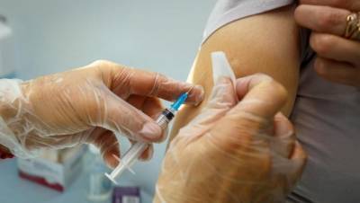 В столице Коми кончились места на вакцинацию от коронавируса - dp.ru - республика Коми - Сыктывкар - Усинск