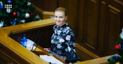 Депутат от «Слуги народа» заявила, что коронавирус может быть «разновидностью биологического оружия» - hromadske.ua