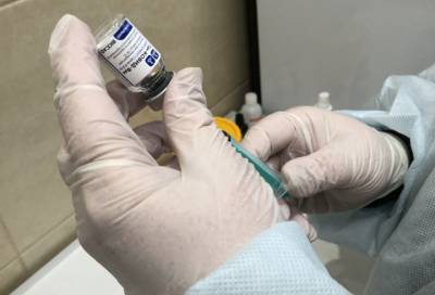 В ТРК Петербурга могут появиться пункты вакцинации от коронавируса - online47.ru - Россия - Санкт-Петербург - Москва