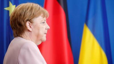 Ангела Меркель - Ангела Меркель высказалась за более строгие меры самоизоляции - svoboda.org - Гармиш-Партенкирхен