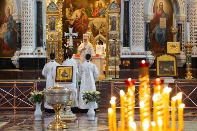 патриарх Кирилл - Православные христиане отмечают Крещение - tvc.ru