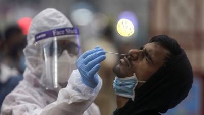 В Индии за сутки выявили более 10 тысяч случаев коронавируса - russian.rt.com - Индия