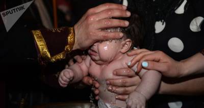 Впервые за многие годы в Грузии не состоится массовое крещение детей - sputnik-georgia.ru - Грузия - Тбилиси