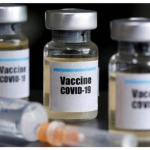 В Испании поддержали инициативу Греции о паспортах вакцинации от коронавируса - reporter-ua.com - Испания - Греция - Мадрид - Рейес
