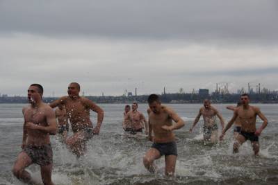 В Запорожье отменили освящение воды и массовые Крещенские купания - inform.zp.ua - Запорожье