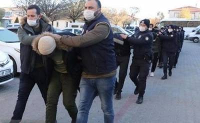 В Турции вновь начались массовые аресты старших офицеров - argumenti.ru - Турция