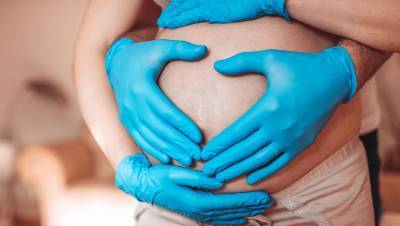 Лейла Адамян - Эксперт рассказал, когда можно планировать беременность после прививки от COVID - gazeta.ru - Россия