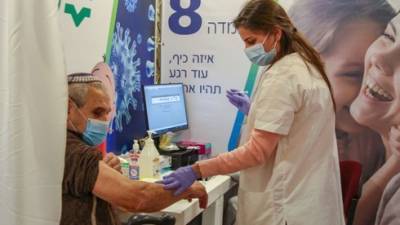 Сводка минздрава на вечер 19 января: более 10.000 заразившихся выявлено за сутки - vesty.co.il - Израиль