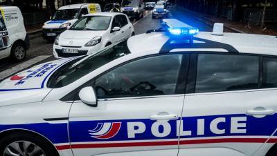 Во Франции 6,6 тыс. человек оштрафовали за нарушение комендантского часа в Новый год - gazeta.ru - Франция
