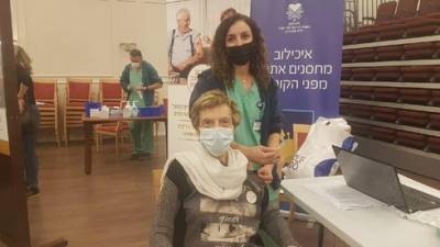 Из-за "ошибки в расчетах": заморожена поставка в больницы вакцины от коронавируса - vesty.co.il - Израиль