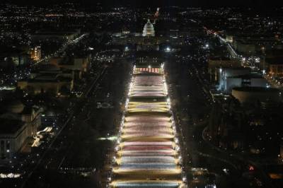 Джон Байден - Ко дню инаугурации Байдена у Капитолия установили 200 тысяч флагов - newsone.ua - Украина - Сша