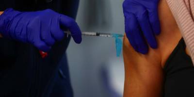 Sergio Perez - Больше половины украинцев не готовы вакцинироваться от COVID-19 даже бесплатно — опрос - nv.ua - Украина