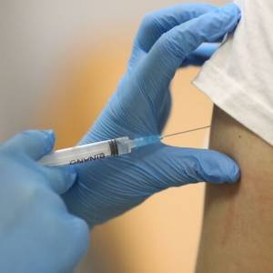 В Австрии политики получили вакцину от коронавируса вне очереди - reporter-ua.com - Австрия