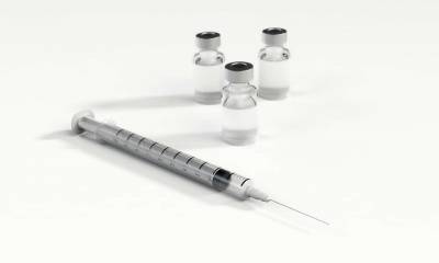 Израиль обвинили в «расизме» из-за нежелания обеспечить вакцинами Палестину - cursorinfo.co.il - Сша - Израиль - Палестина - штат Мичиган