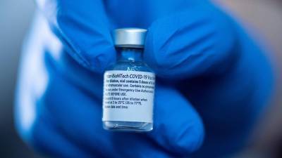 Йенс Шпан - В ФРГ выразили недовольство задержками поставок вакцины Pfizer - iz.ru - Сша - Германия - Израиль