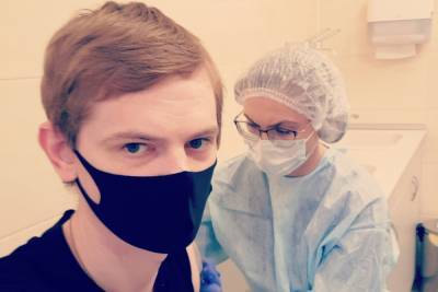 Журналист сразу дозвонился до поликлиники по поводу второго этапа вакцинации - abnews.ru