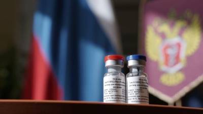 Латвийцы добиваются поставок российской вакцины от COVID-19 наперекор Брюсселю - riafan.ru - Россия - Латвия - Брюссель